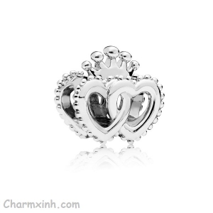 Charm tim đôi vương miện Interlocked Crown Hearts Charm XN334